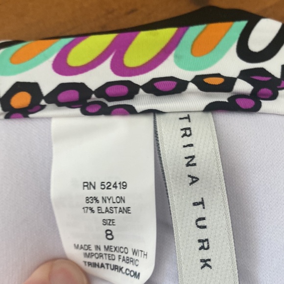 Trina Turk Kon Tiki Twisted printed bandeau top and bottom coordinated set NWT - Picture 12 of 13